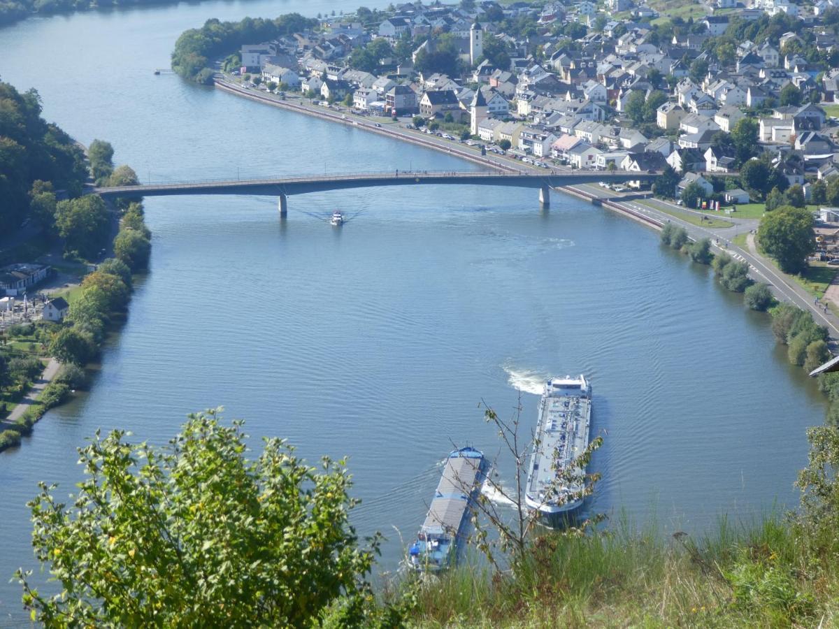 Hotel Hausboot Moselrose In Poelich à Polich Extérieur photo
